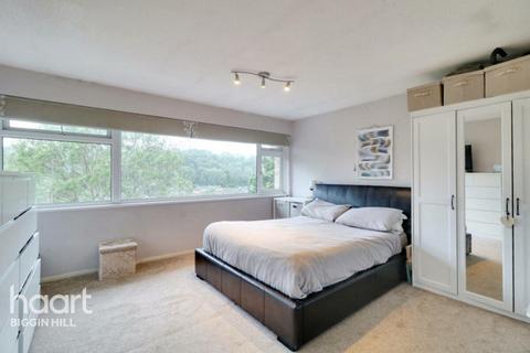 Scarborough Close, Biggin Hill 2 bed terraced house for sale