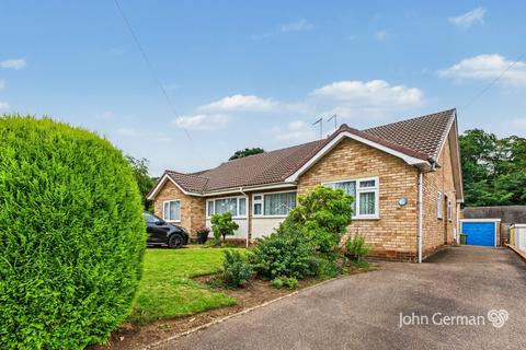 Lichfield Drive, Great Haywood 3 bed semi