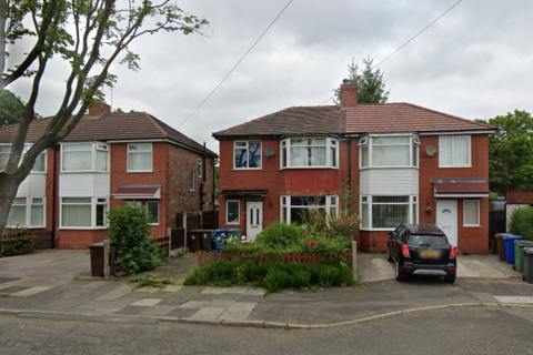 Oak Avenue, Whitefield M45 4 bed semi