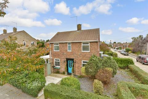 Sellinge Green, Twydalll, Gillingham... 2 bed semi