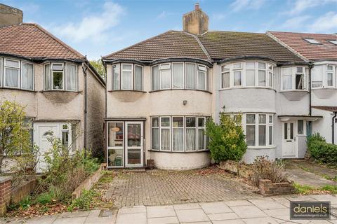 Gainsboro Gardens, Greenford 3 bed end of terrace house for sale