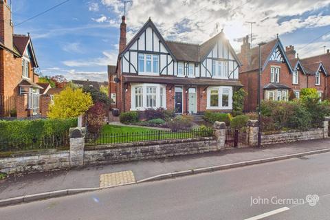 Station Road, Rolleston