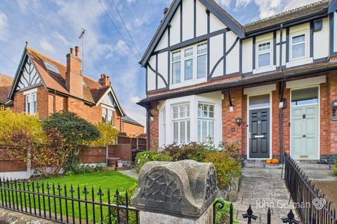 Station Road, Rolleston