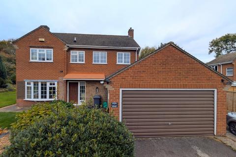 Glebe Close, Long Lane, Dalbury Lees 5 bed detached house for sale
