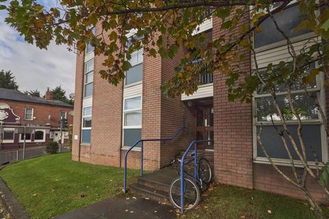 Pinhoe Road, Exeter 2 bed apartment for sale