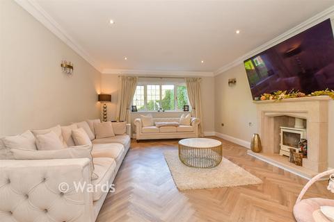 Lenham Road, Kingswood, Maidstone, Kent 5 bed detached house for sale
