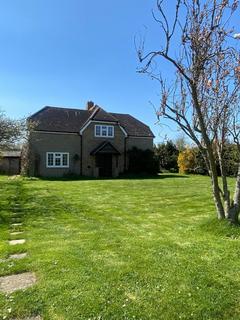 Keynor Lane, Sidlesham, PO20 5 bed semi