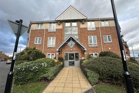 Mclellan Court, 25, Common Way... 2 bed apartment for sale
