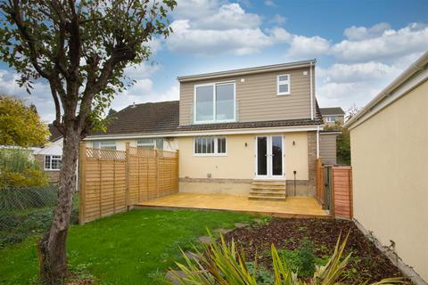 7 Park Road, Malmesbury 3 bed semi