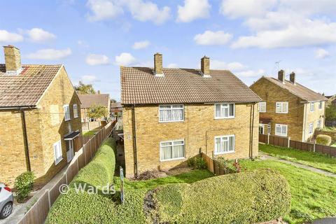 Goudhurst Road, Twydall, Gillingham... 3 bed semi