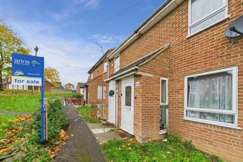 Tuscan Close, Tilehurst, Reading, RG30 2 bed terraced house for sale
