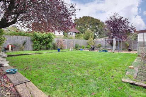 8A Beechwood Avenue, Boscombe Manor... 5 bed apartment for sale