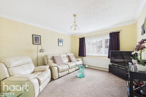 Balmoral Drive, Hayes 3 bed semi