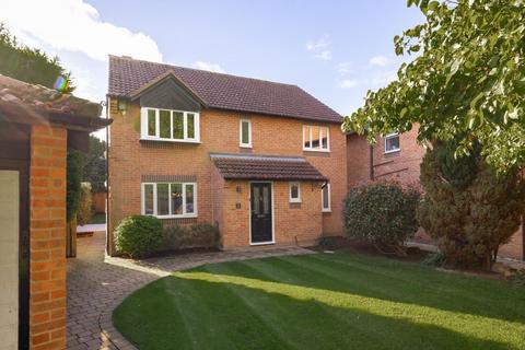 Dovecot Close, Wheldrake, York 4 bed detached house for sale