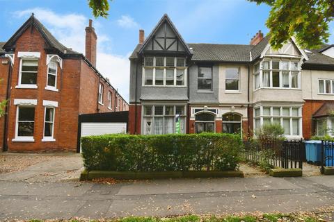 Westbourne Avenue, Hull 5 bed end of terrace house for sale