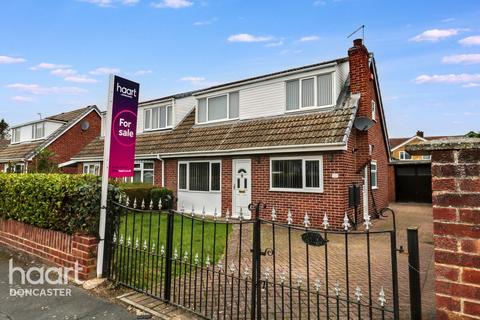 Bishopsgate Lane, Rossington, Doncaster 3 bed semi