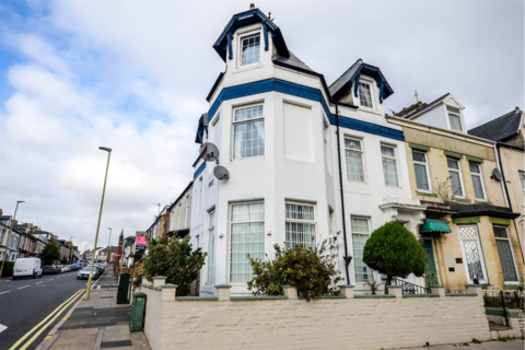 Ocean Road, South Shields 7 bed end of terrace house for sale