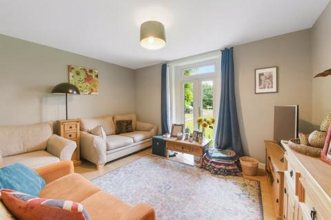 Nackington Road, Canterbury 3 bed semi