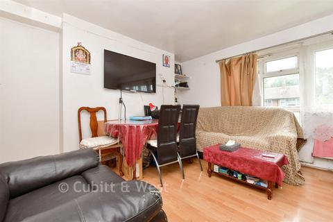 Shrublands Avenue, Croydon, Surrey 2 bed apartment for sale
