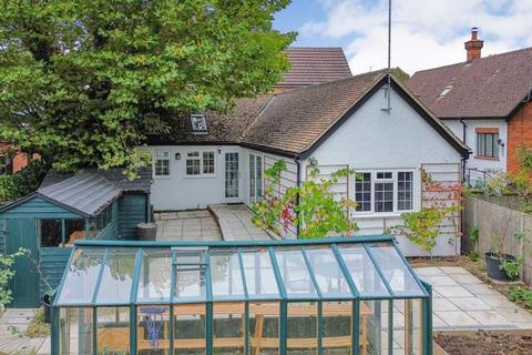 Rothsay Place, Bedford MK40 2 bed detached bungalow for sale