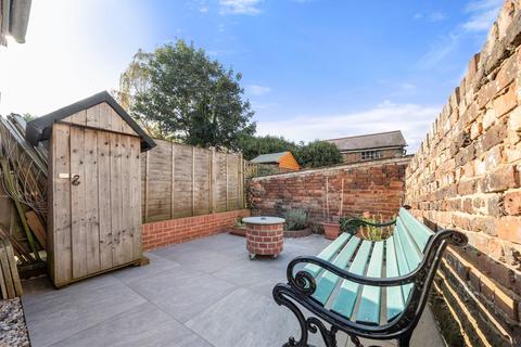 St. Pauls Street, Tunbridge Wells 2 bed house for sale