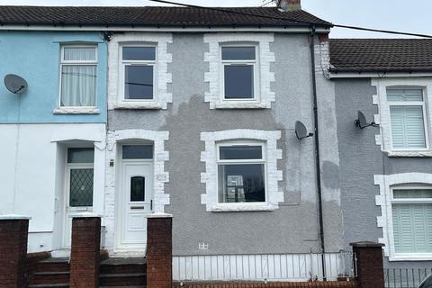 Cross Street, Gilfach CF81 3 bed terraced house for sale