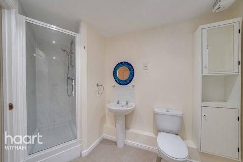 Mortimer Way, Witham 2 bed apartment for sale