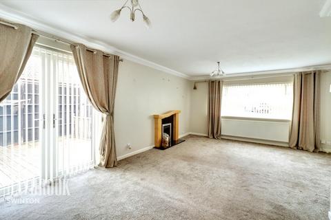 Fontwell Drive, Mexborough 3 bed detached bungalow for sale