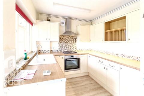 Gorse Road, Orpington 2 bed cottage for sale