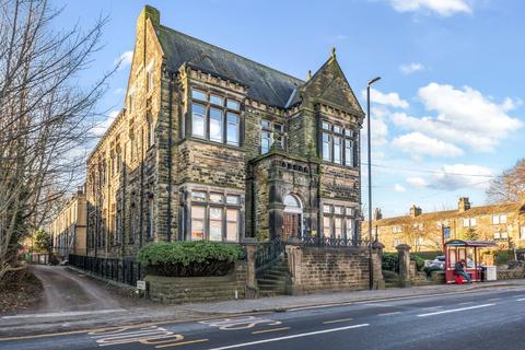 Upper Town Street, Bramley, Leeds... 1 bed flat for sale