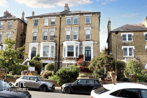 Thicket Road, London 1 bed apartment for sale