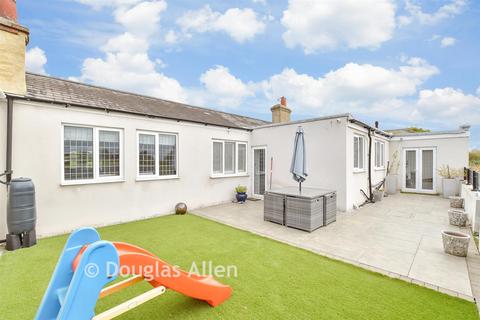 Forest Road, Ilford, Essex 2 bed semi