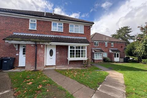 Somersby, Luton, Bedfordshire, LU1 3XB 2 bed cluster house for sale