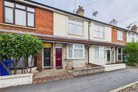 Elm Grove Road, Farnborough... 2 bed terraced house for sale