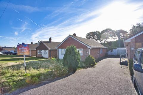 Beauxfield, Whitfield, Dover, Kent, CT16 3 bed bungalow for sale