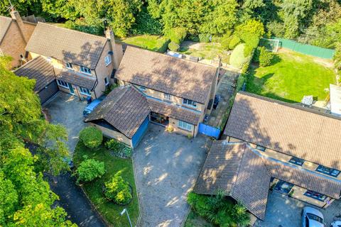 Tenby Drive, Ascot, Berkshire, SL5 4 bed detached house for sale