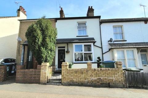 St. James Road, Hertfordshire WD18 2 bed terraced house for sale