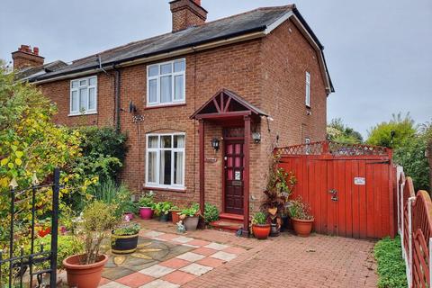 Maulden Road, Flitwick, Bedfordshire... 3 bed semi