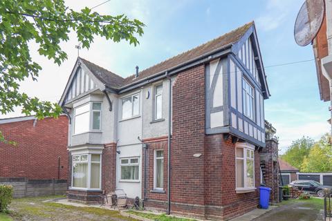 Highfield Road, Widnes WA8 1 bed flat for sale