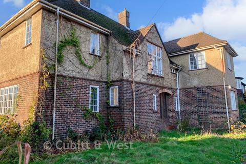 Ladbroke Road, Redhill, Surrey 4 bed detached house for sale