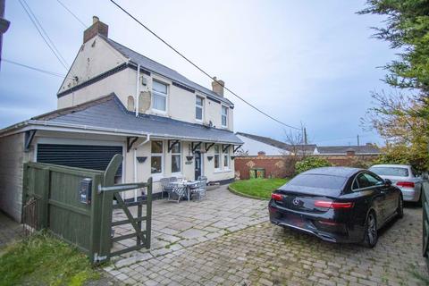Percy Street West, Thornley, Durham 3 bed detached house for sale