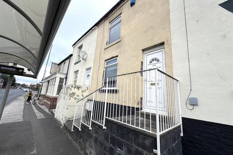 Wrenthorpe, Wakefield 2 bed terraced house for sale