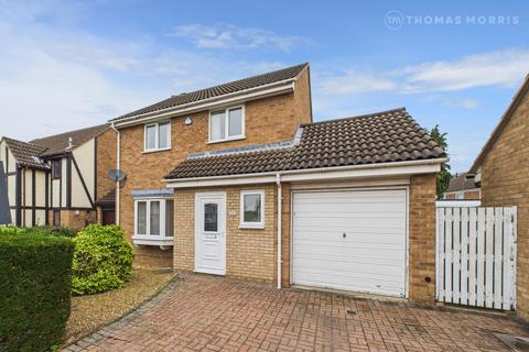Waveney Road, Cambridgeshire PE27 3 bed detached house for sale