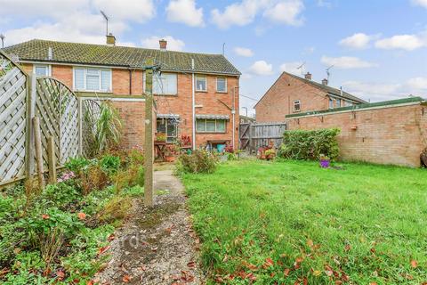 Chalk Avenue, St Michaels, Tenterden... 3 bed semi