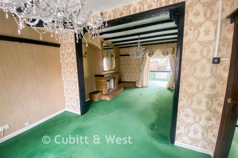 Keedonwood Road, Bromley, Kent 2 bed end of terrace house for sale