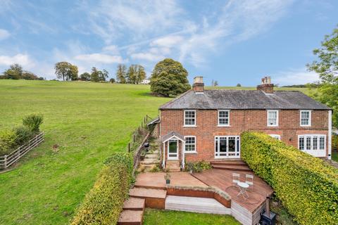 North Hill, Sarratt WD3 3 bed semi