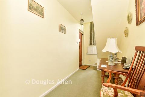 Abbey Court, Waltham Abbey, Essex 3 bed detached house for sale