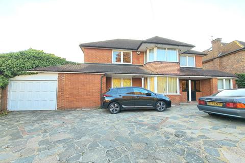 Green Lane, Stanmore HA7 5 bed detached house for sale