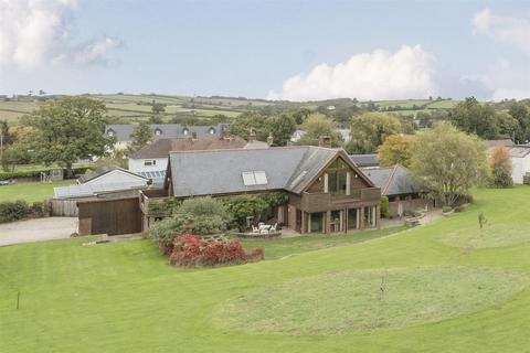Morchard Road, Crediton 5 bed detached house for sale