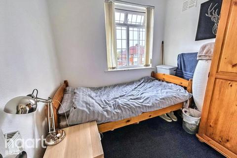 Hillsborough Road, Leicester 5 bed semi